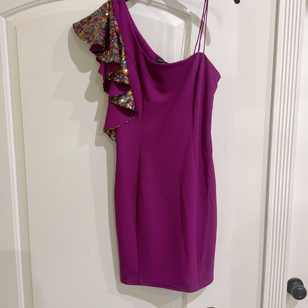 Fashion Nova mini bodycon dress